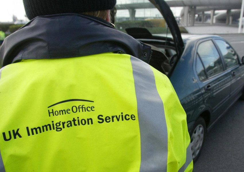 Броят на депортираните европейски граждани рязко скочи