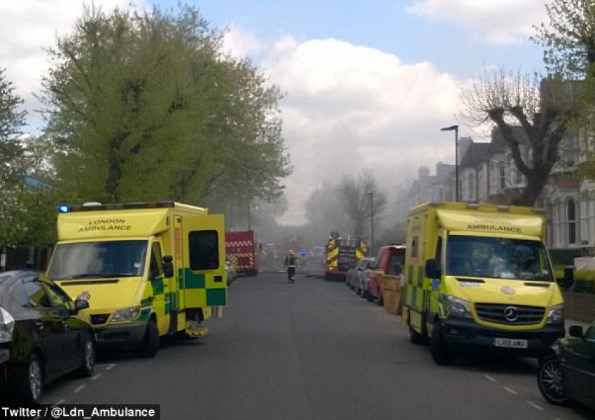 Експлозия в Северен Лондон, ранен е полицай (ВИДЕО)