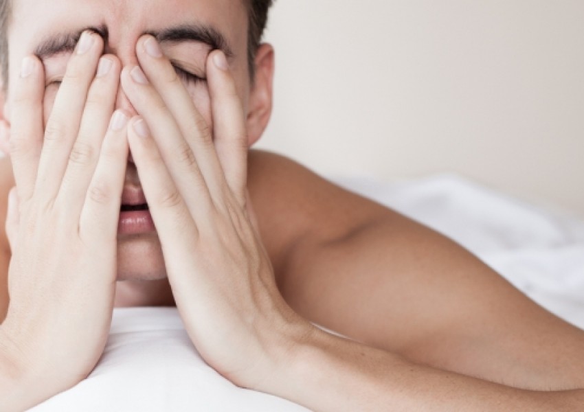 Какво ни причинява недоспиването?