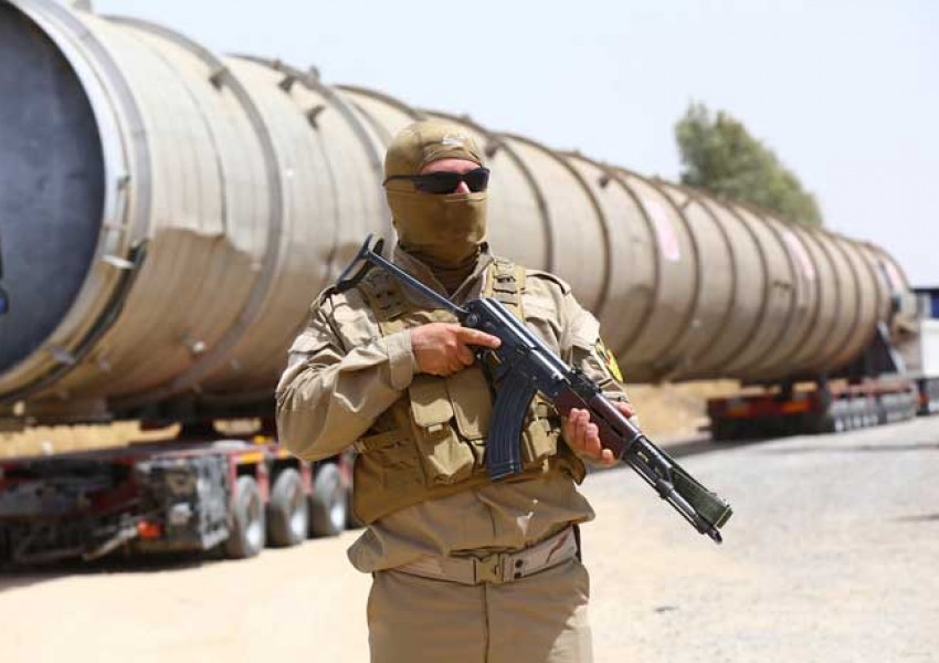 Руски изтребител унищожи нефтопреработващия завод на "Ислямска държава"