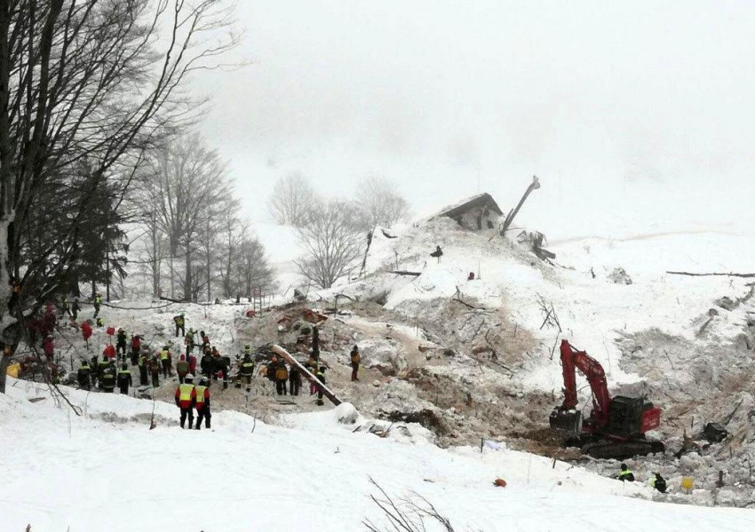 29 са жертвите на лавината в Италия
