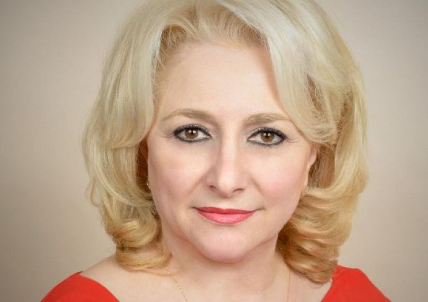 Румъния с първа жена премиер