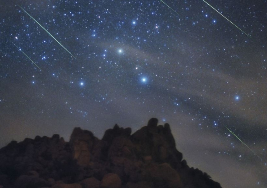 Звезден дъжд от Персеиди през уикенда