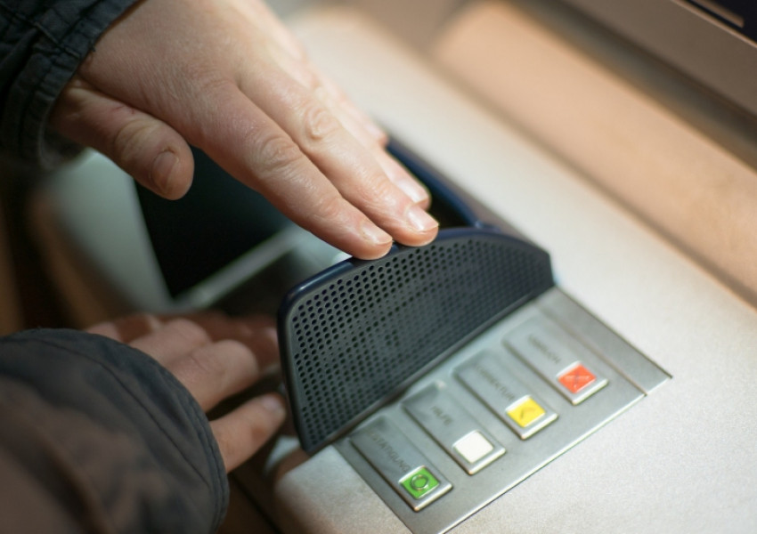4 начина да защитите банковата си карта от "източване"