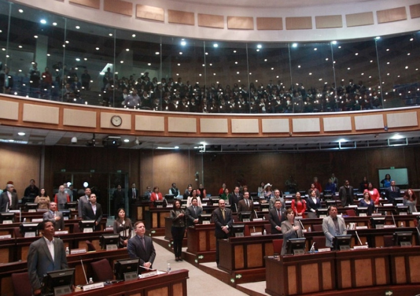 Щурмуваха парламента във Венецуела