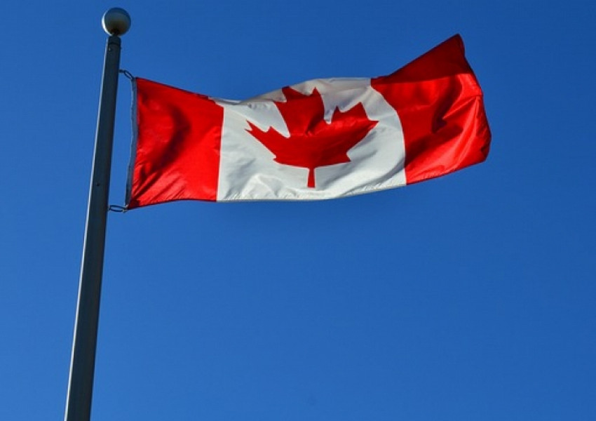 Канада улеснява получаването на гражданство