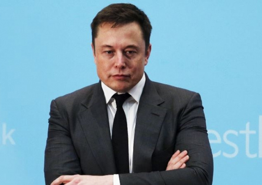 Съдят Мъск, може да бъде отстранен от директорския пост в Tesla