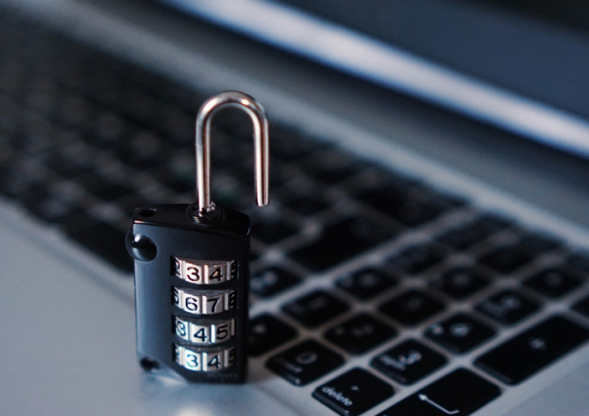 МВР обяви свободни места за киберразузнавачи