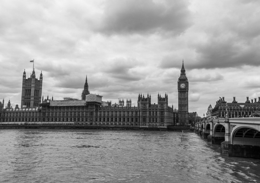 Великобритания вече е на загуба заради "Брекзит" 