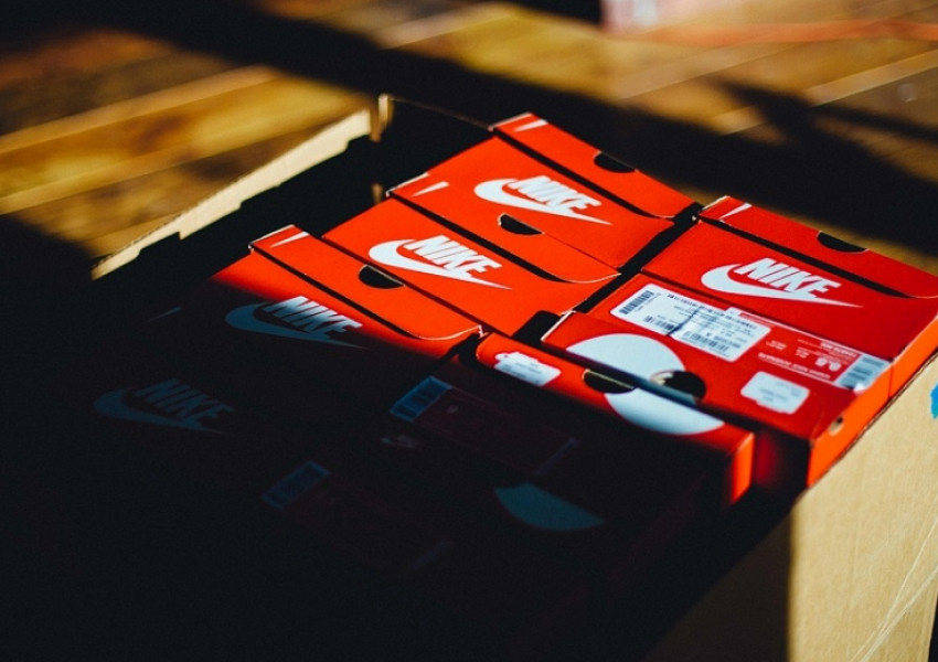 Nike започва да продава директно през Amazon