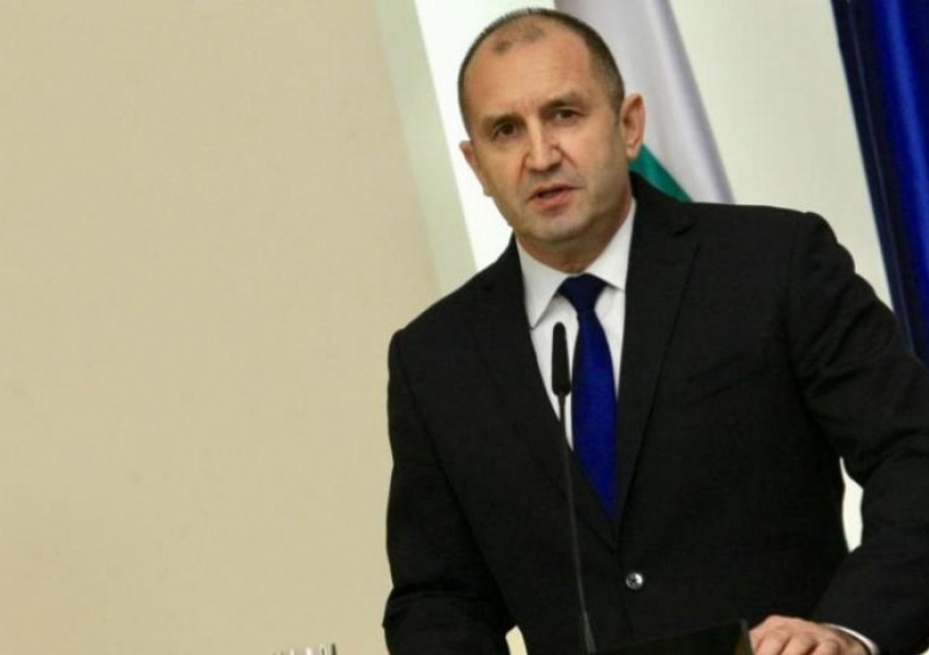 Президентът наложи вето върху договора за изтребителите F-16