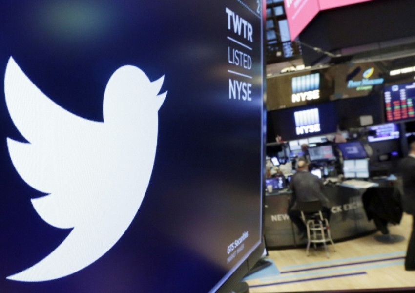 Twitter губи акаунти