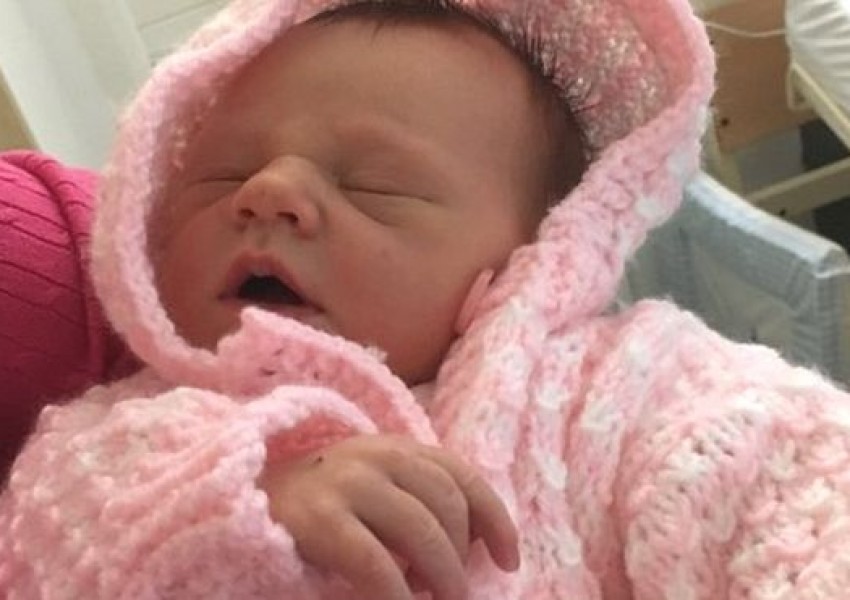 Намериха мъртво бебе на три седмици в Шотландия
