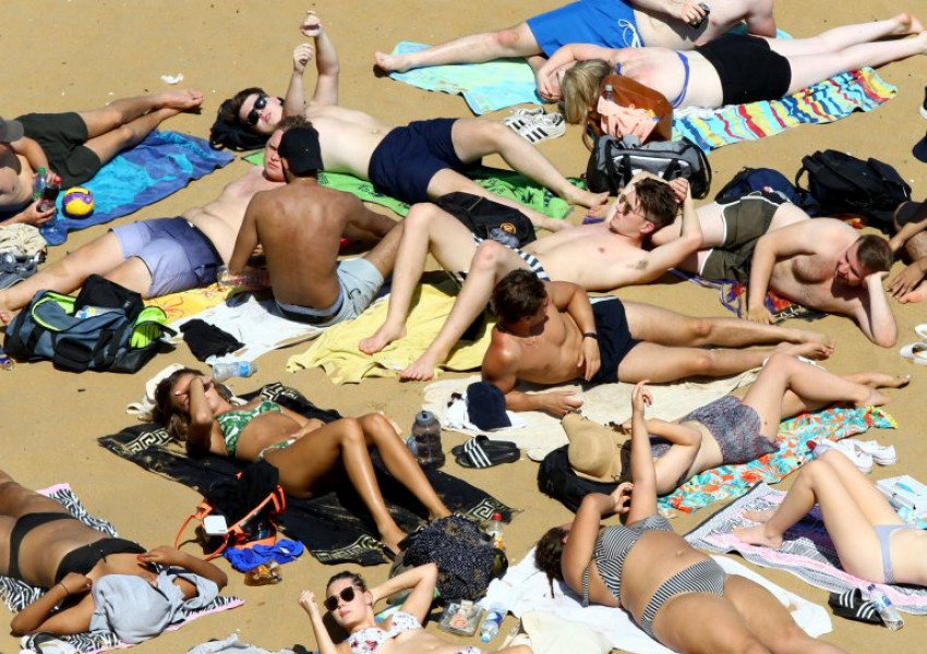 Великобритания е на крачка от национална тревога