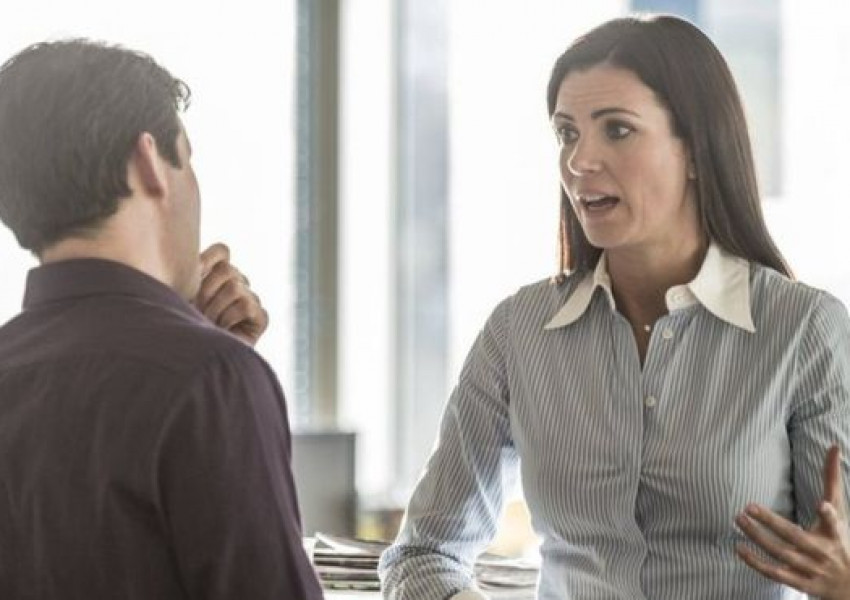 Кои британски фирми плащат по-малко на жените?