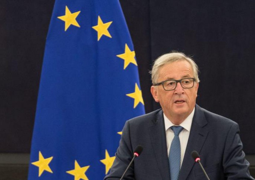 Юнкер: Съжаляваме за "Брекзит", но преговорите трябва да започват!