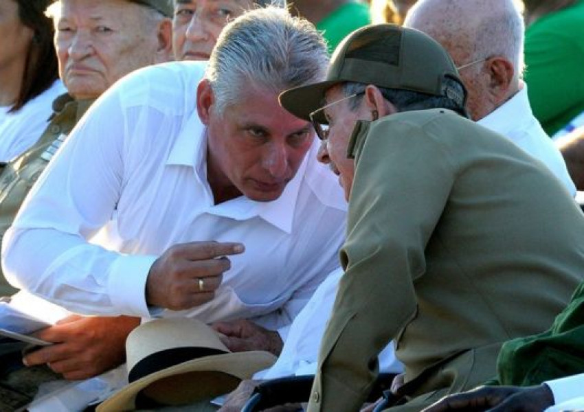 Извънредно! Край на ерата "Кастро" в Куба!