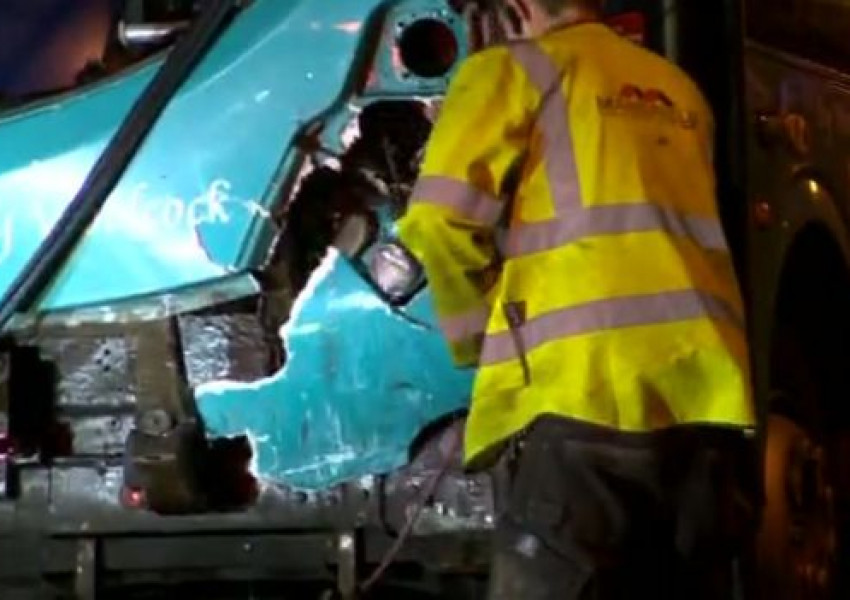 16 пострадали при ужасяваща верижна катастрофа