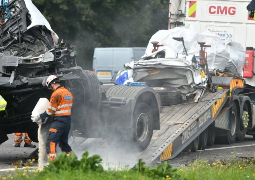 Ужасяваща катастрофа на M1, с осем загинали