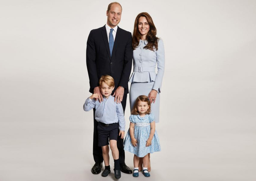 Вижте новата кралска картичка!