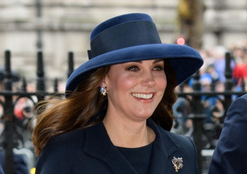 Честито! На бял свят вече е бебе номер три!