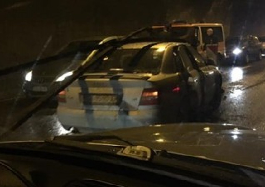 Кой е виновен за нелепия инцидент в тунел на "Хемус"