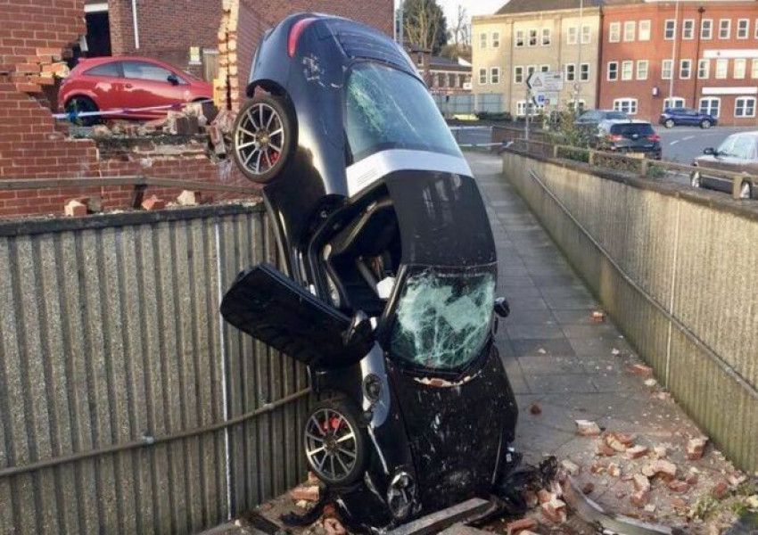 Ужас! Това е лош начин да паркираш!