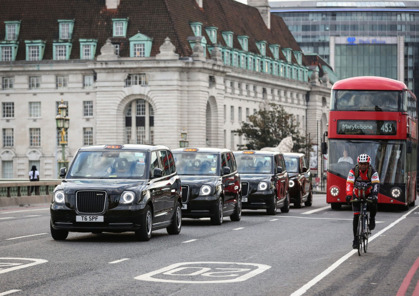 Още по-скъпо ще става пътуването с кола в центъра на Лондон