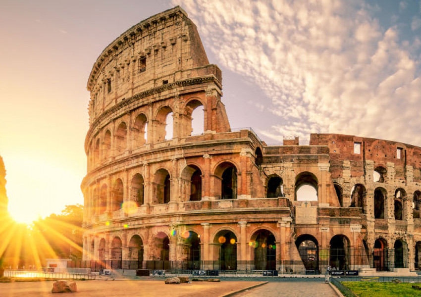 Българска ученичка надраска Колизеума в Рим