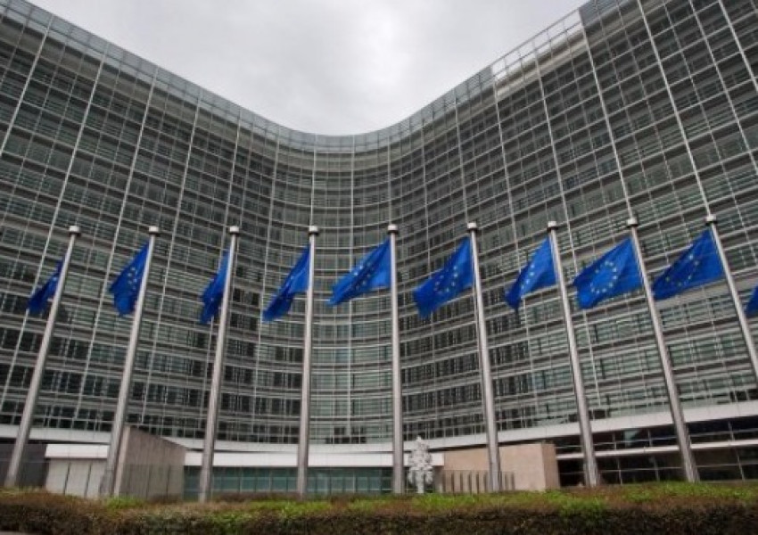 Еврокомисията : Още не сме постигнали никакви решения за Brexit 