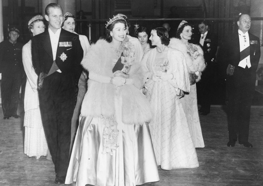 Крлалица Елизабет и принц Филип: ранните години в снимки!