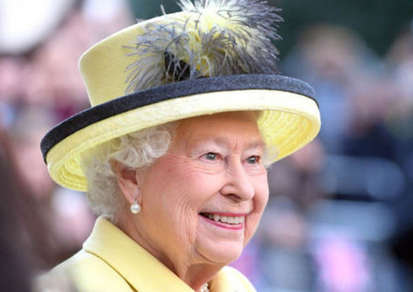 Гард за малко не простреля кралица Елизабет II