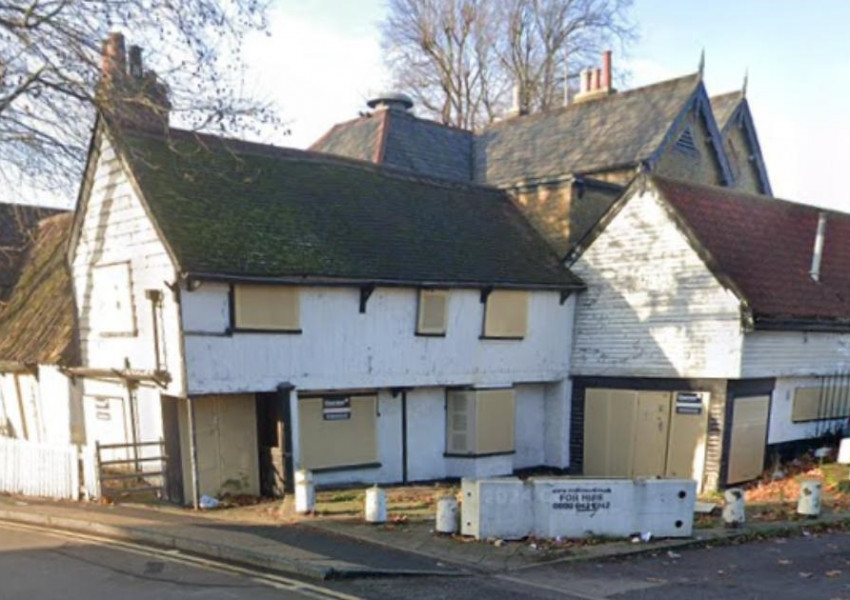 Завръщането на легендата: Възстановяват исторически пъб във Forest Gate, затворен от 20 години Завръщането на легендата: Възстановяват исторически пъб във Forest Gate, затворен от 20 години