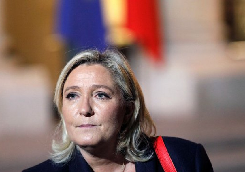 Обвиняват Марин Льо Пен за снимки от екзекуции на "Ислямска държава"   