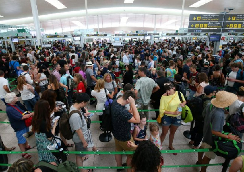 Нови строги мерки за всички полети за Америка