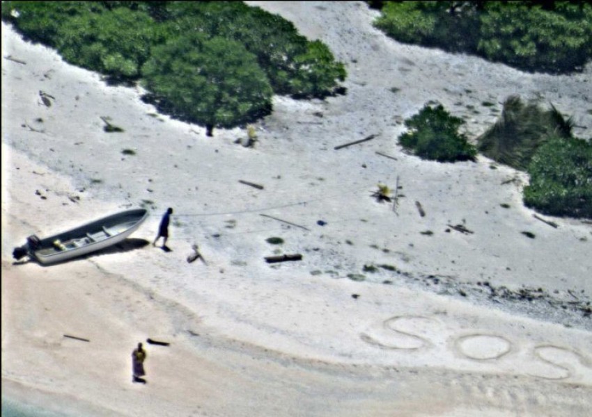 Спасиха двойка от самотен остров, след сигнал SOS