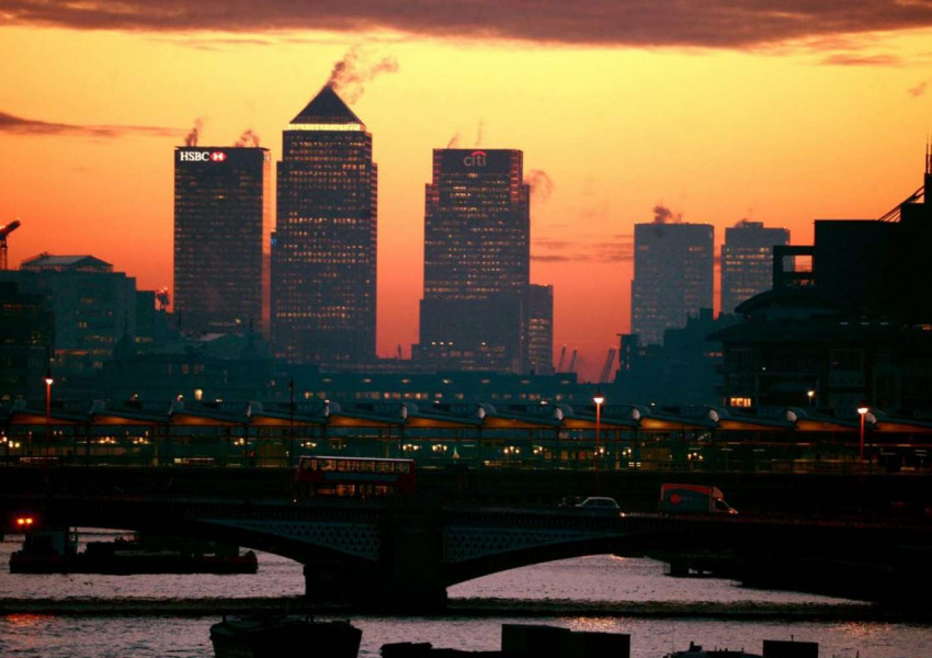 Лондон губи стотици работни места заради "Брекзит"
