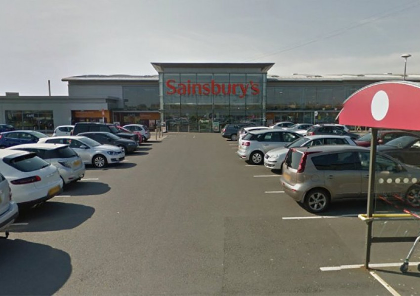 Жестоко убийство на паркинга на Sainsbury’s