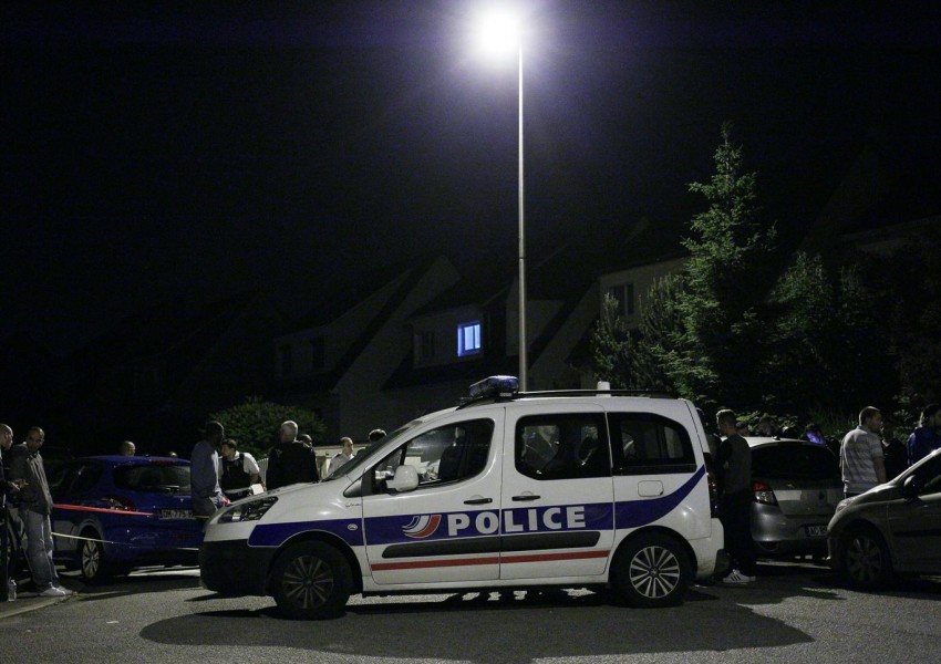 "Ислямска държава" пое отговорност за убийството на френския полицай