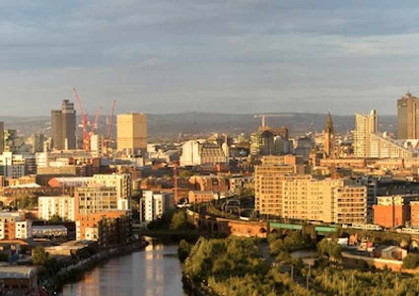 Манчестър и Ливърпул станаха по-скъпи от Лондон