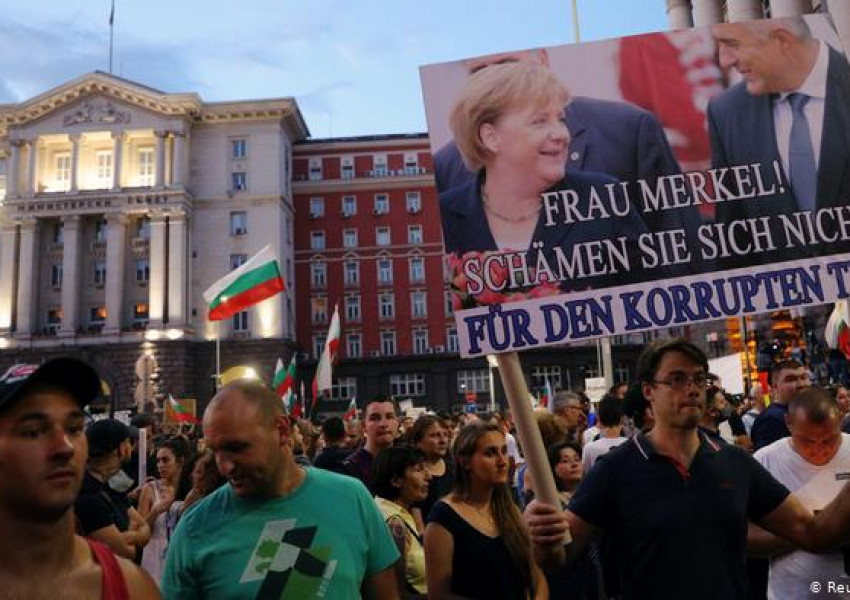 Чужди издания: Българите са гневни, че ЕС крепи една "мафиотска държава"