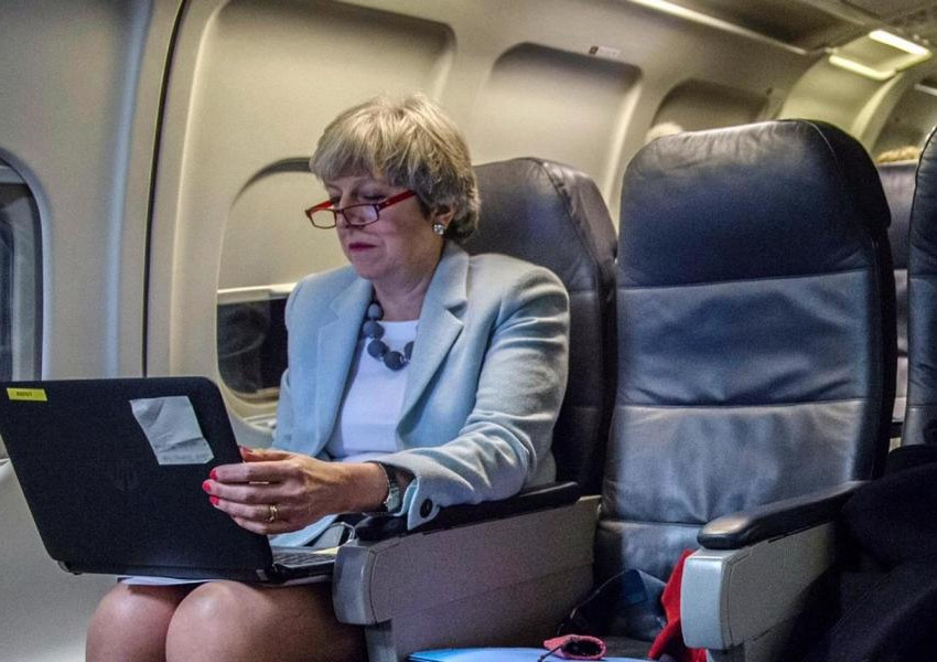 Мей в открито писмо: "Скъпи европейци, искаме да останете!"