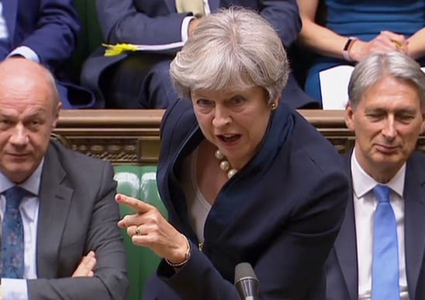 Мей: Не виждам причина да не ограничим европейските работници!