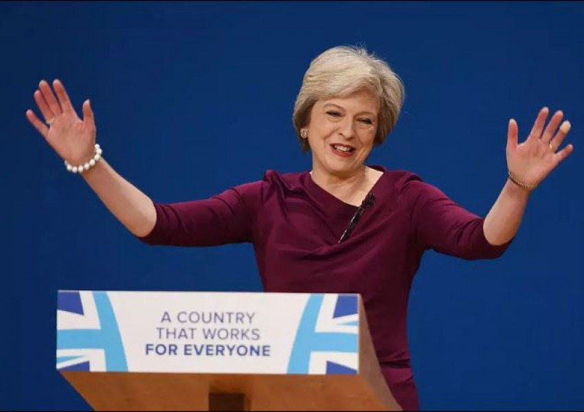 Тереза Мей се радва на рекордно одобрение