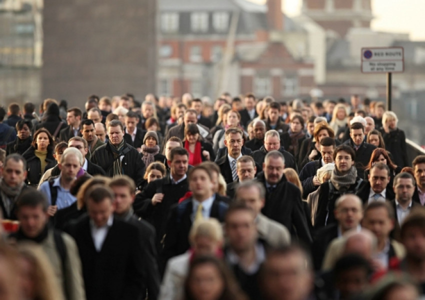 Рекордно малък брой европейски имигранти на Острова