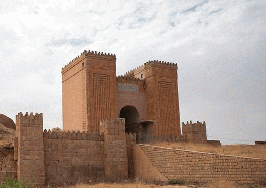 "Ислямска държава" разруши "Вратата на Бога" - паметник на 2000 години