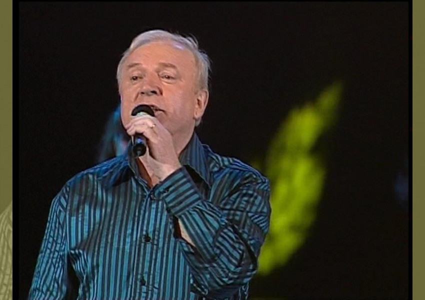  Стреляли по певеца Мустафа Чаушев