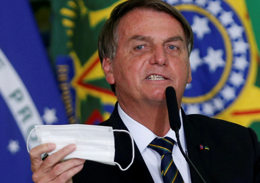 Не пуснаха бразилския президент на стадион да гледа мач, защото не бил ваксиниран!