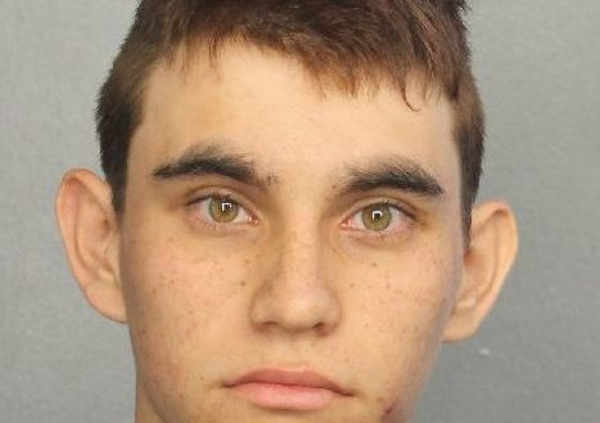 Нападателят от Флорида е свързан с националистическа групировка  