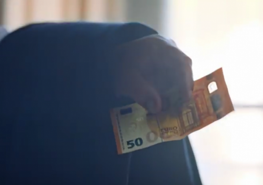 Нова банкнота от 50 евро влиза в обращение  